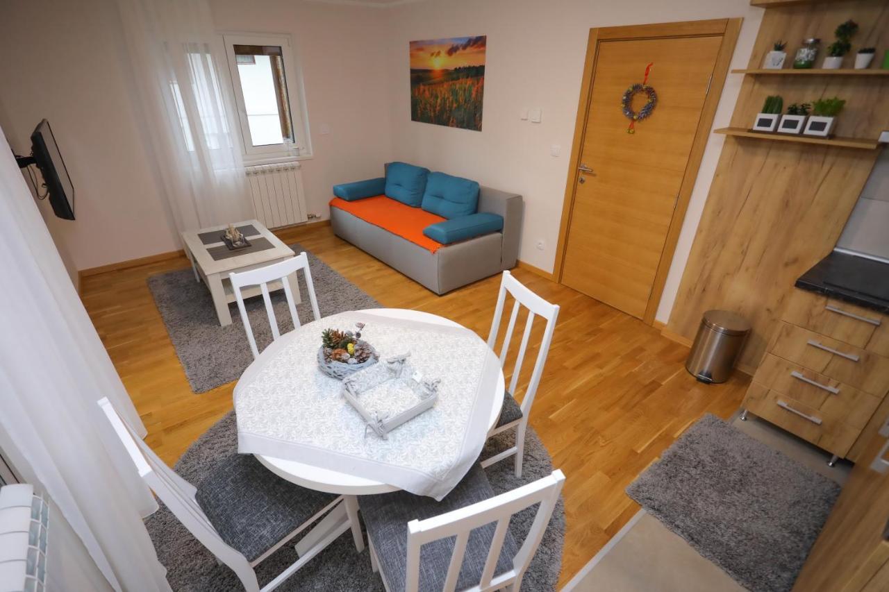 Mipet Apartmani Zlatibor Exterior foto